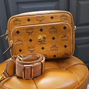 MCM Aren Crossbody in Visetos